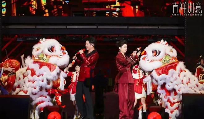 ”巡回演唱会燃爆跨年夜的万人音乐狂欢！j9九游会网址是什么凤凰传奇“吉祥如意(图6)